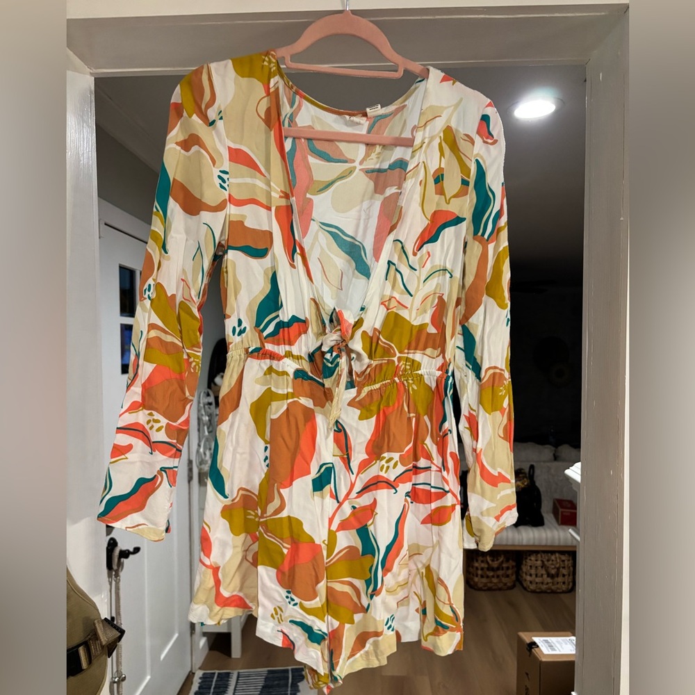 Roxy romper size S